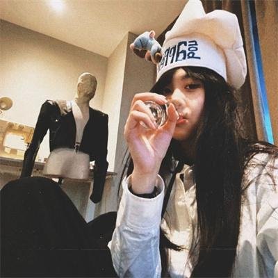 八面玲珑的申小姐